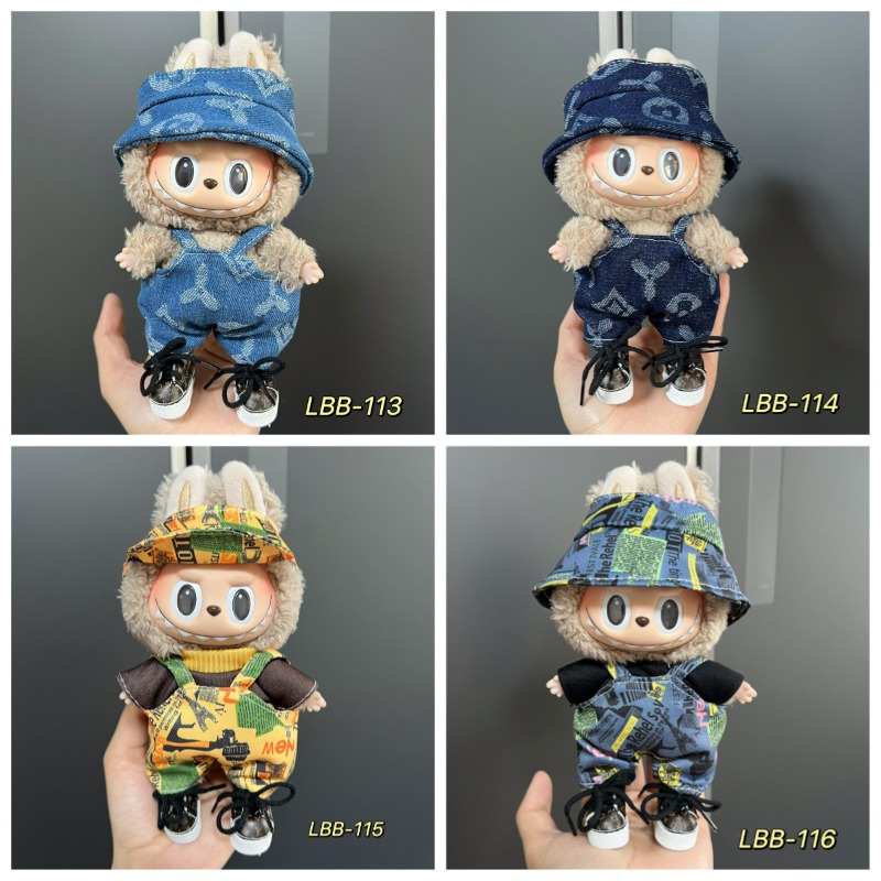Mens Fashion Combination - ヴィンテージプリントのつば広帽子とオーバーオールの組み合わせは、アウトドアアドベンチャー服としてのかわいいぬいぐるみのために特別にデザインされています。